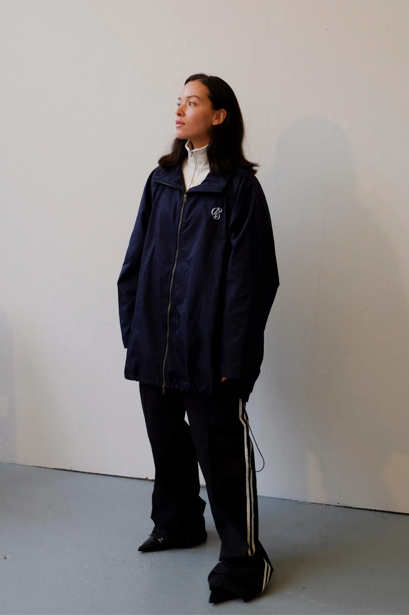 Commonplace - Bentley Windbreaker - Navy