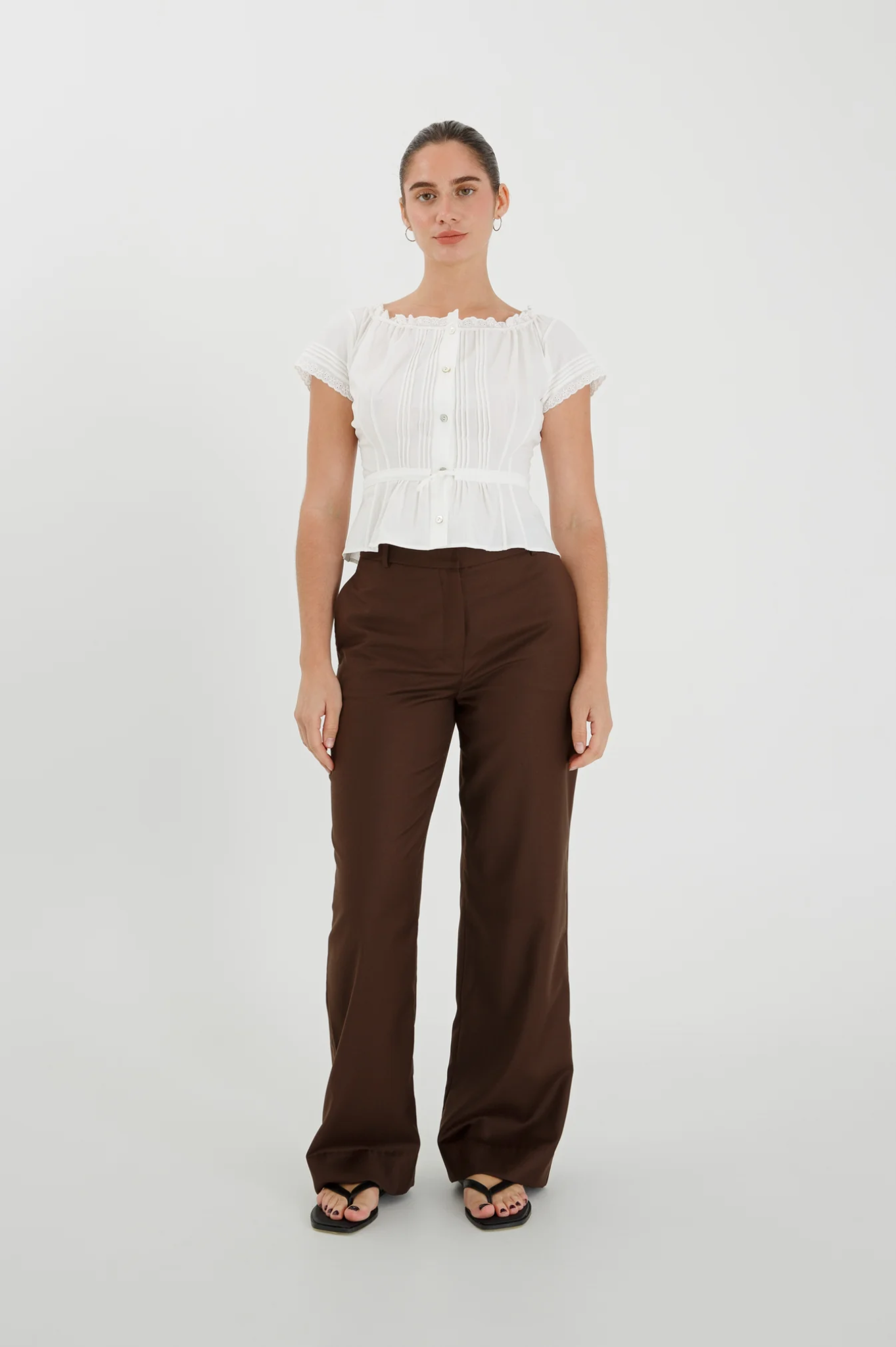 Olga Joan - Pintuck Blouse Bianca