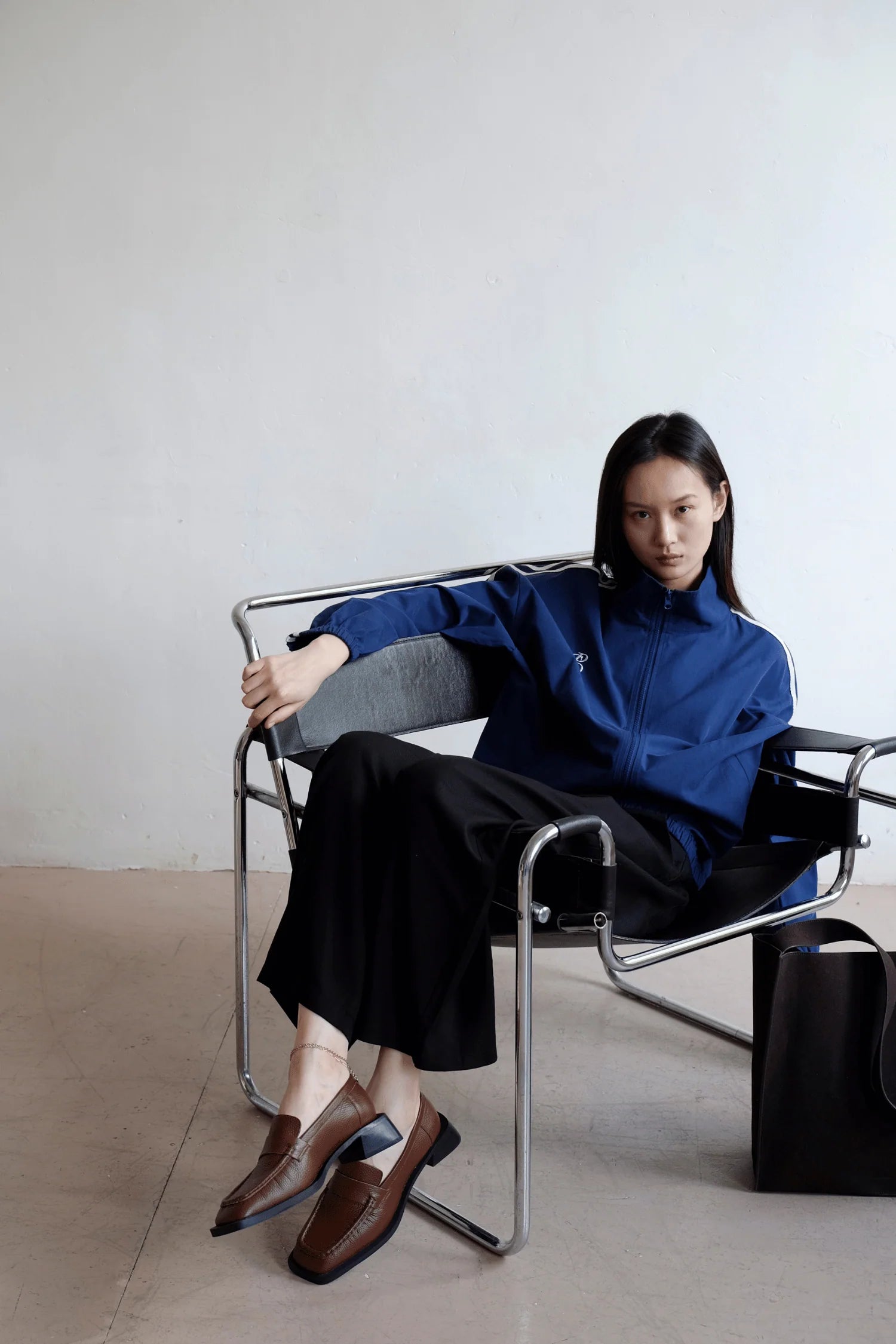 Commonplace Essentials - Chelsea Loafer - Brown