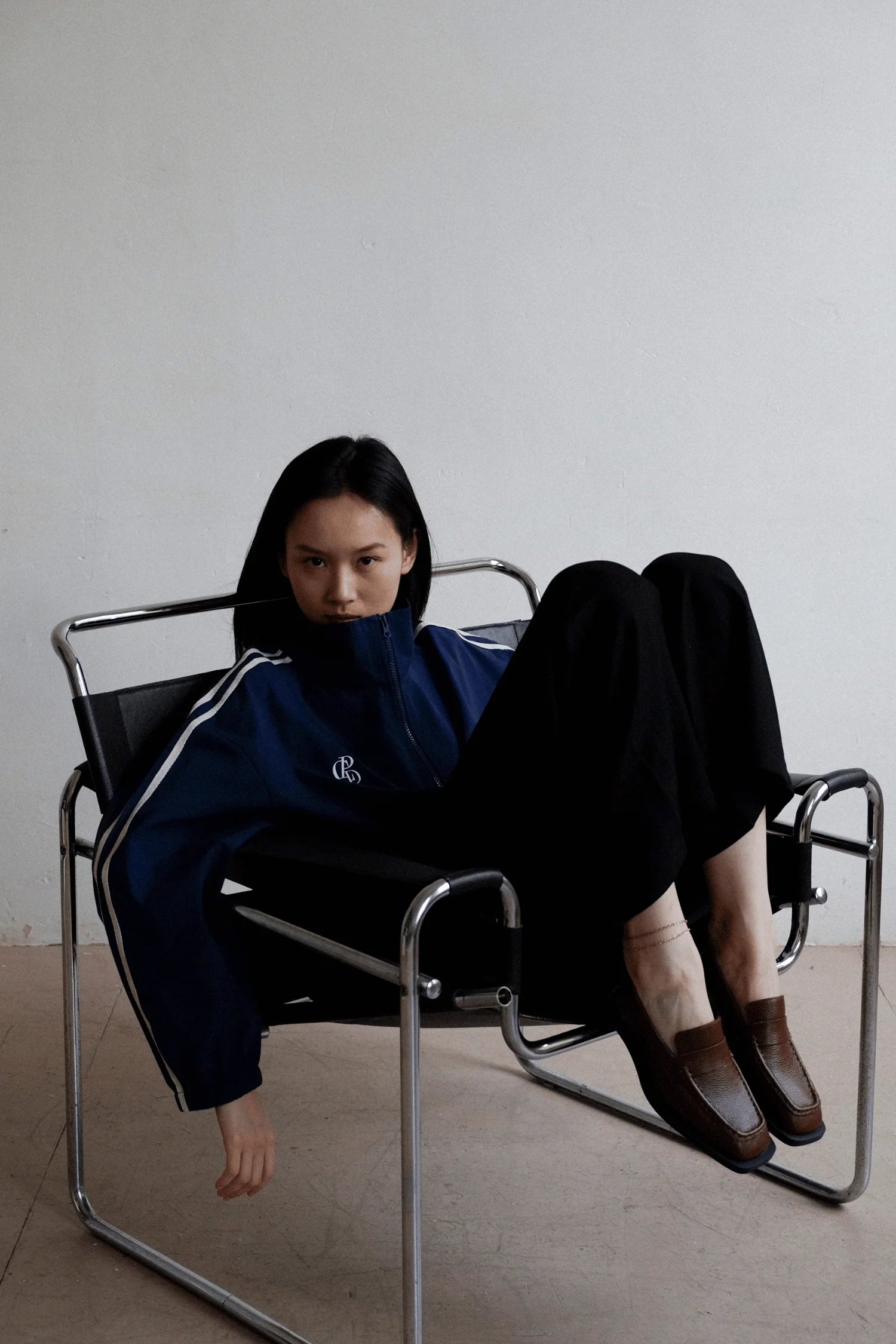 Commonplace Essentials - Chelsea Loafer - Brown