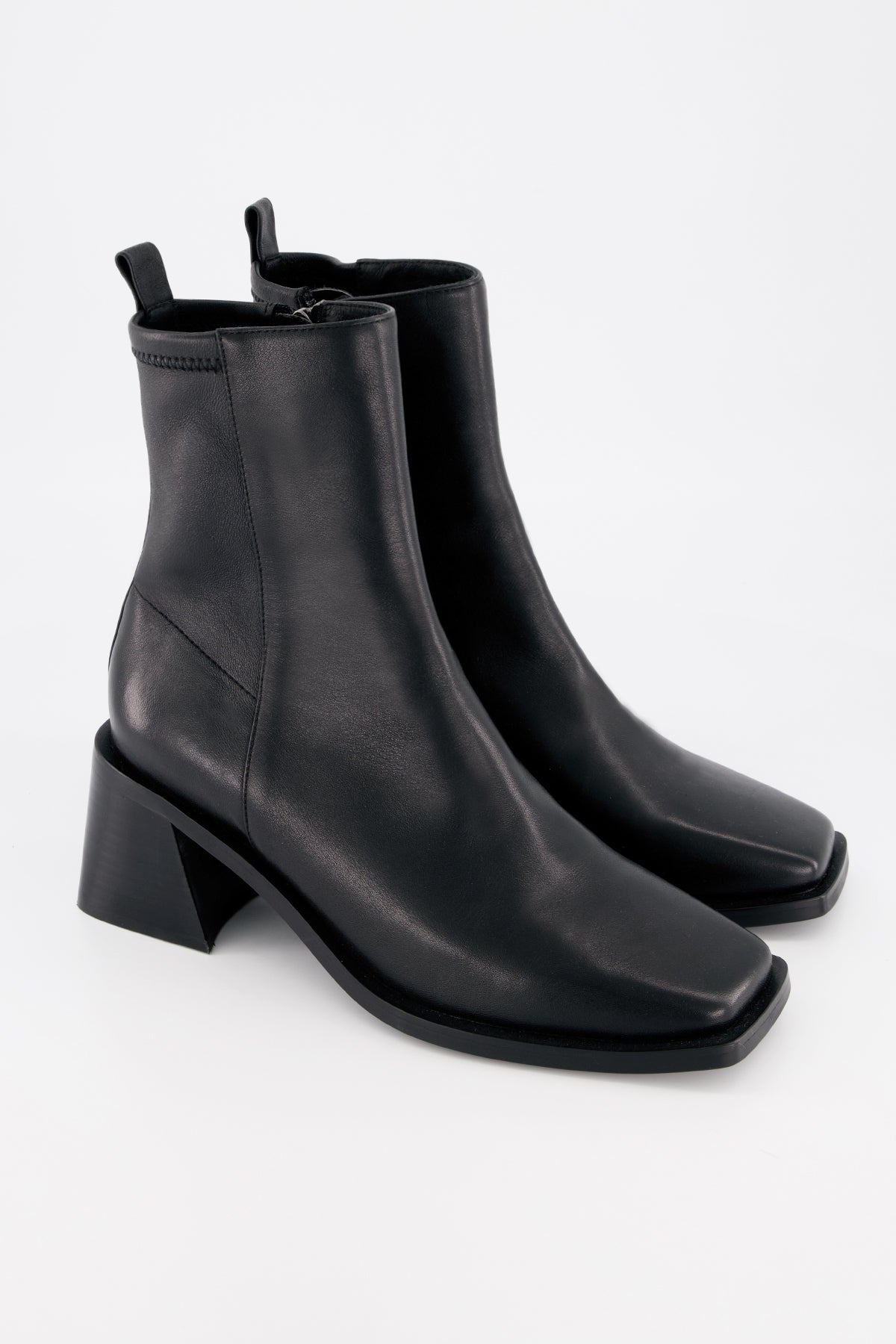 Bronwyn - Marilyn Boot - Black