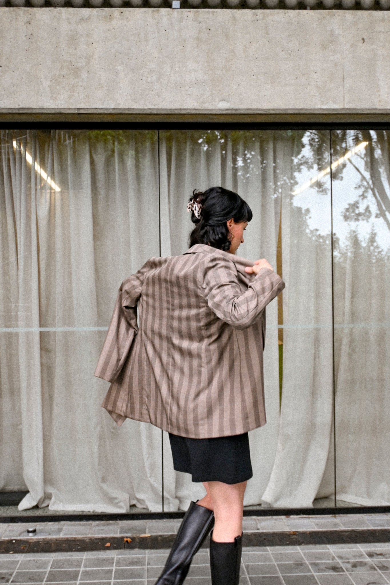 ANNIE - Library Blazer