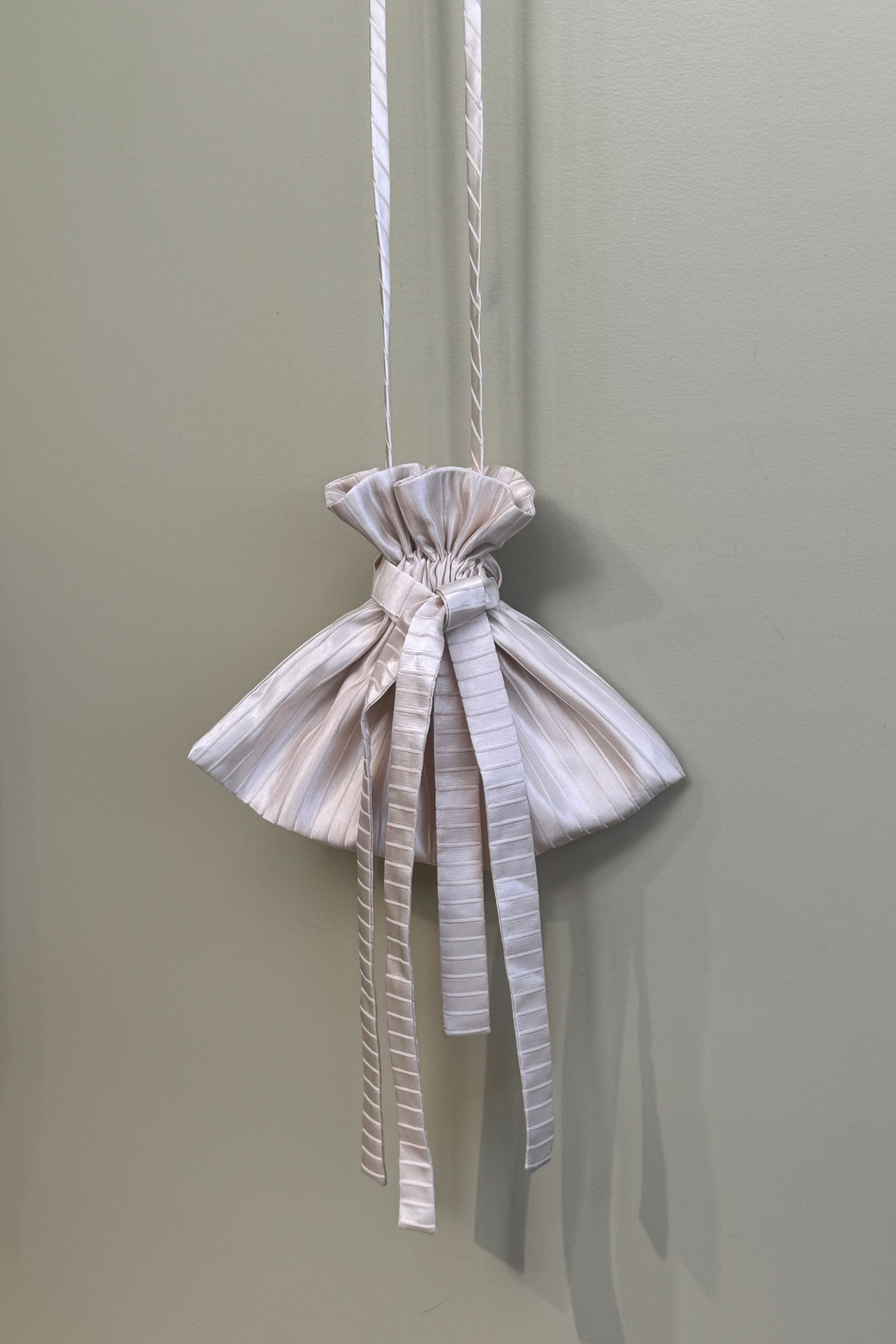 ANNIE - Sweetheart Pouch Bag - Cream stripe