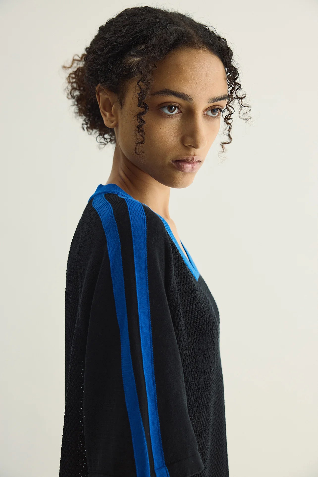 Pharlain - Game Top - Black/Electric Blue