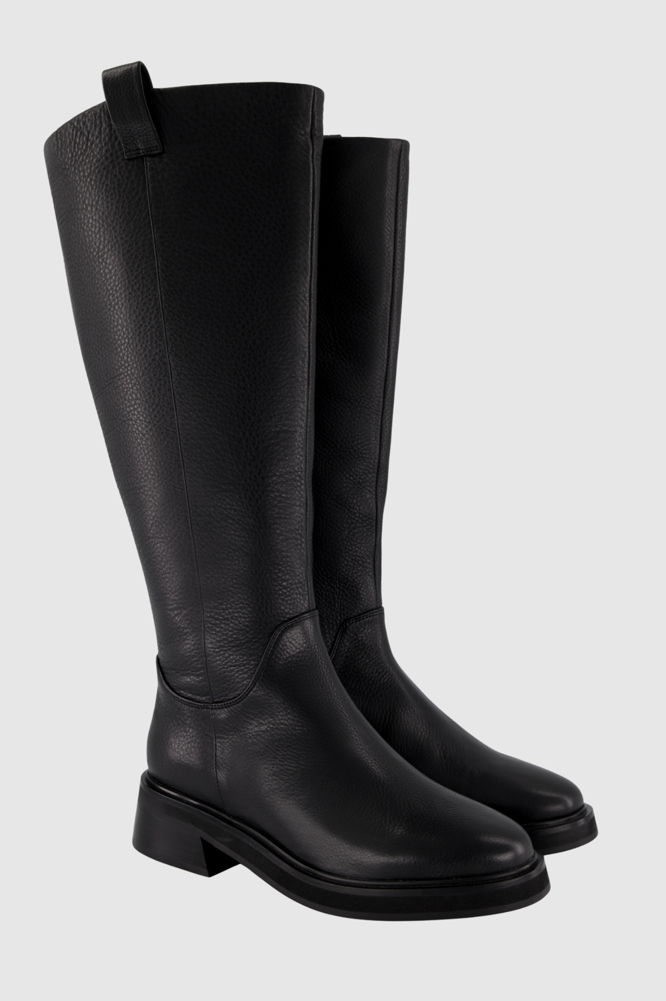 Bronwyn - Celine - Black