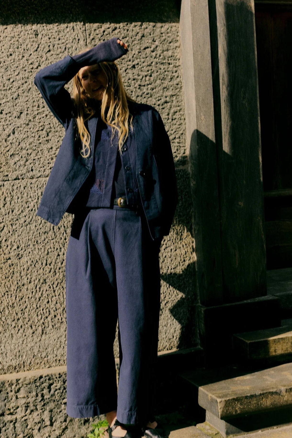 Toast - Cotton Canvas Pleat Front Trousers - Blue Navy