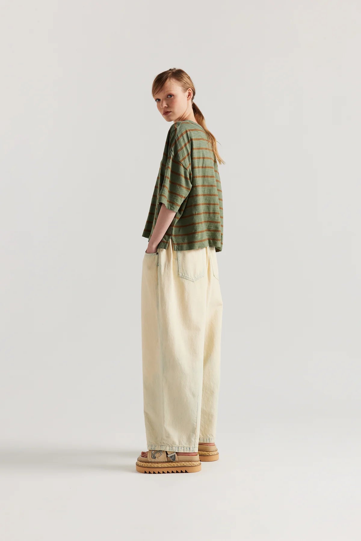 Kloke - Obelisk Feeder Stripe Tee - Olive/Tan Stripe