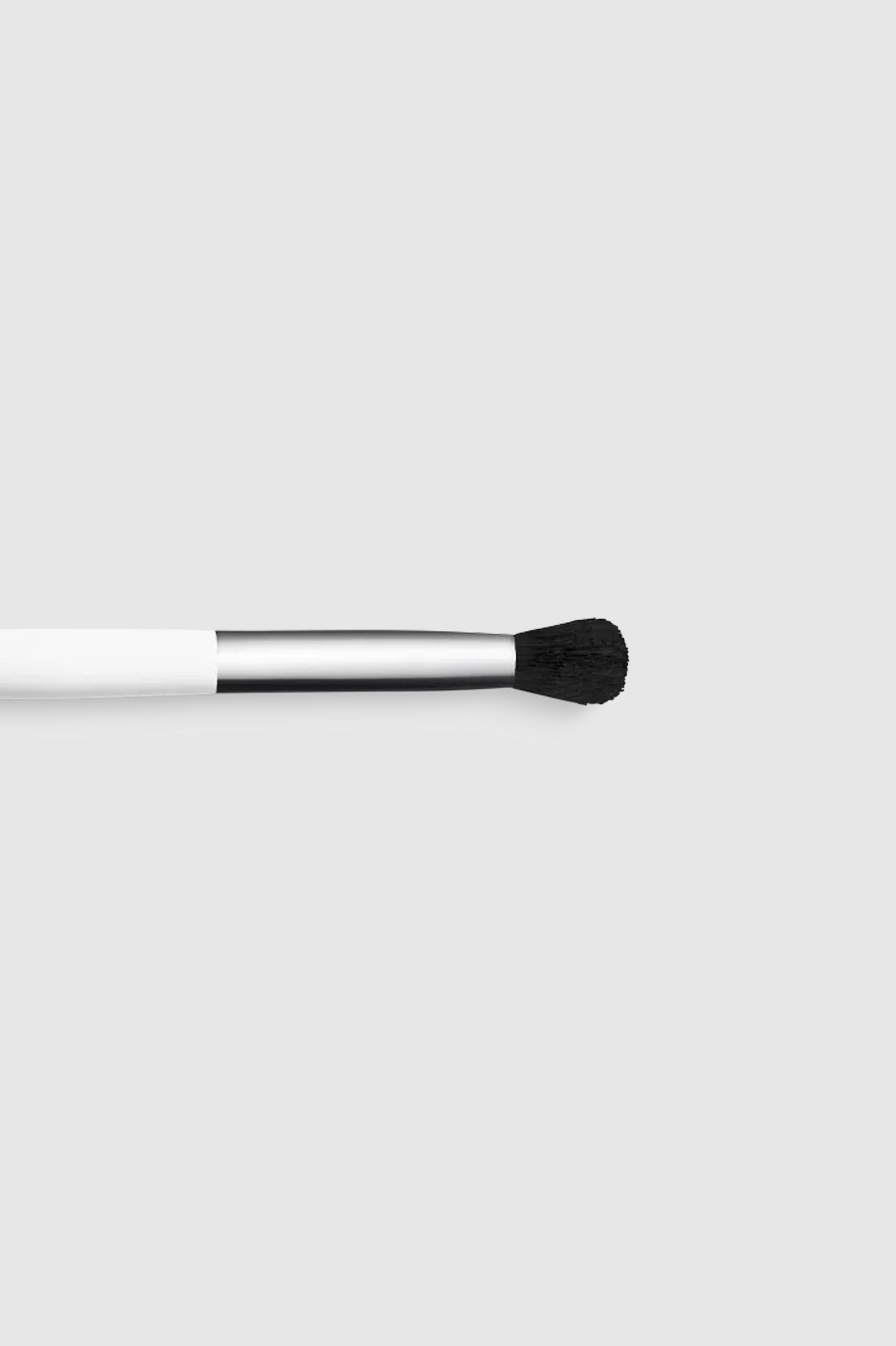 Aleph Beauty - Eye Blender Brush