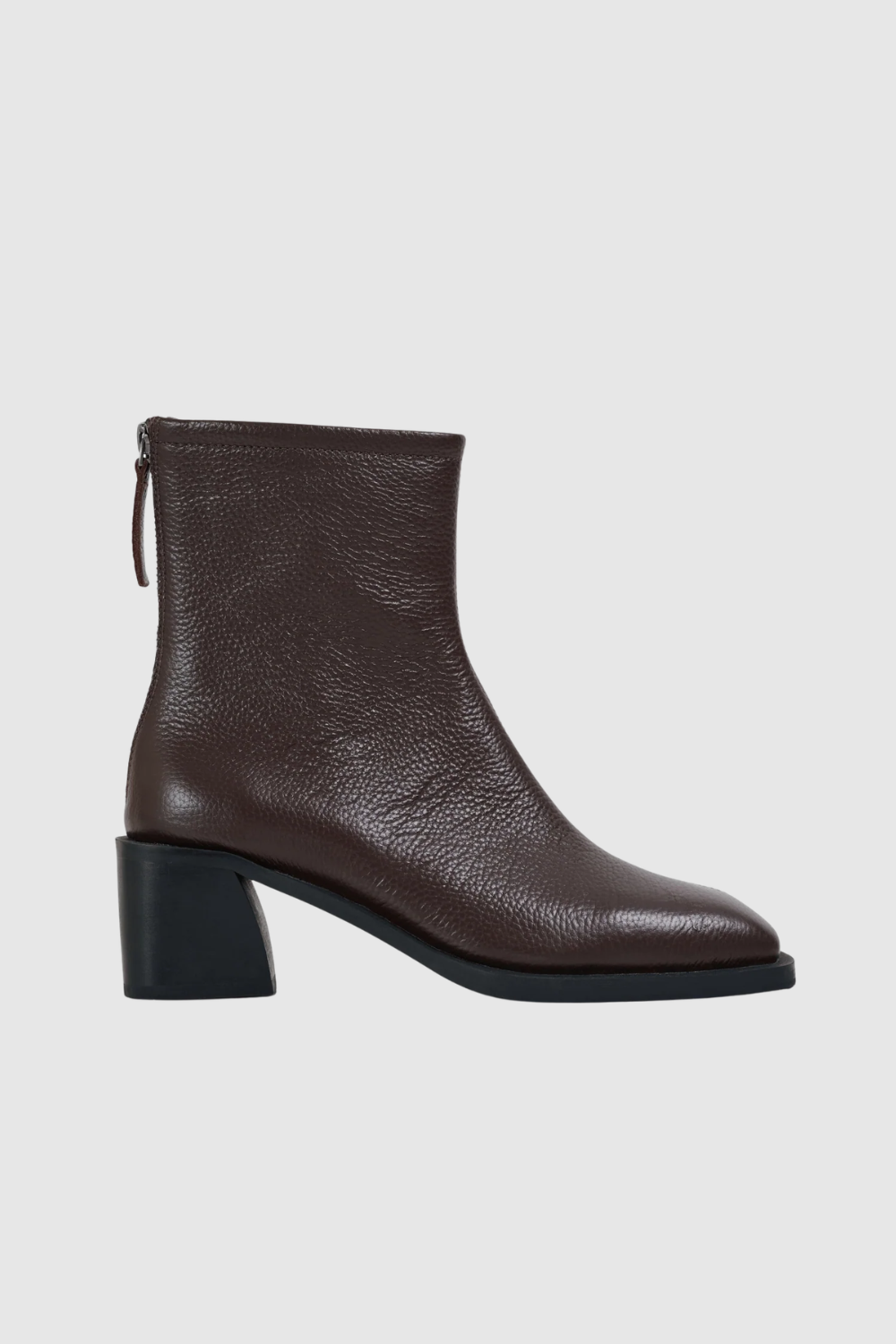 Commonplace Essentials - Brooklyn Square Toe Boot - Brown