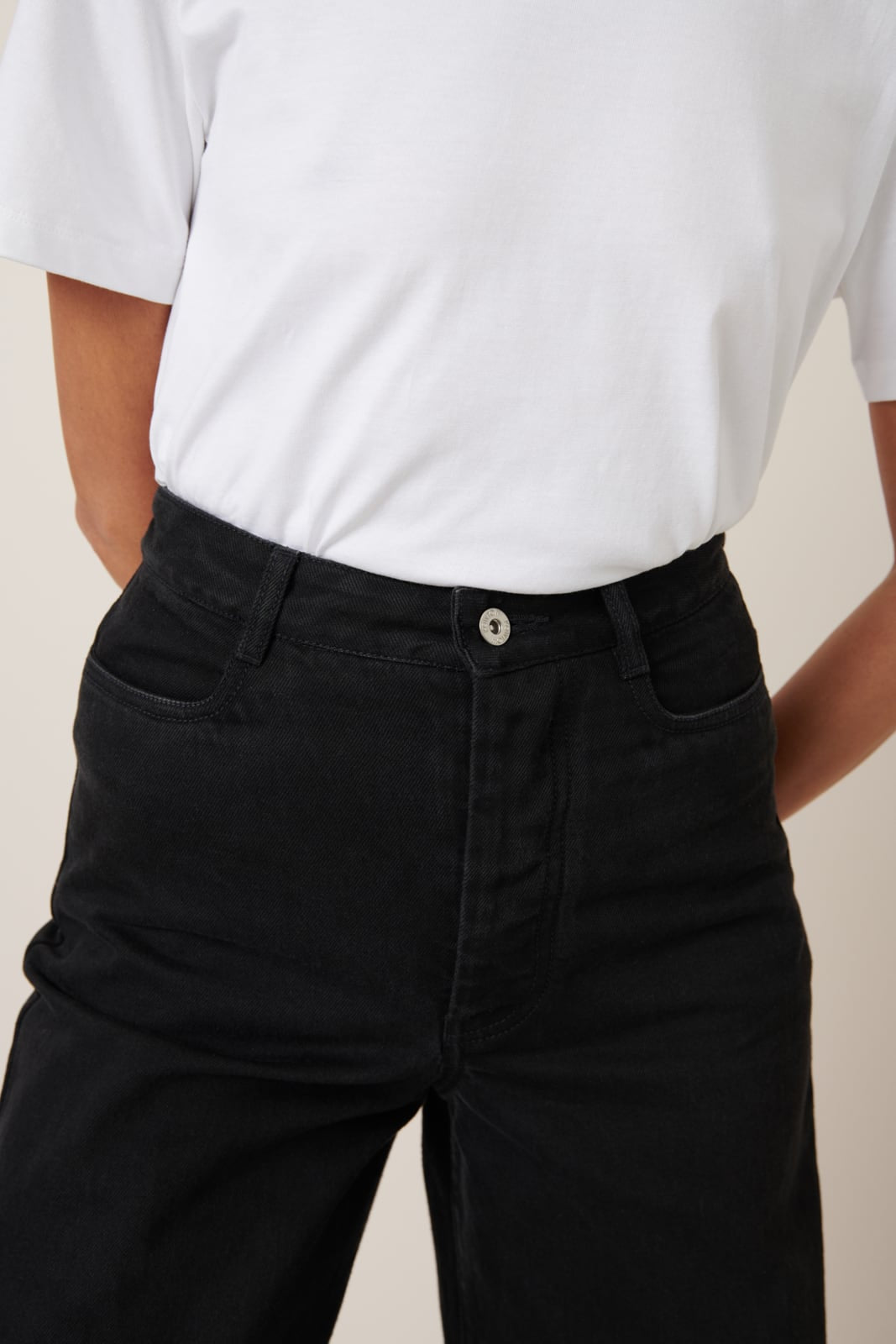 Kowtow - High Puddle Jeans - Black Denim