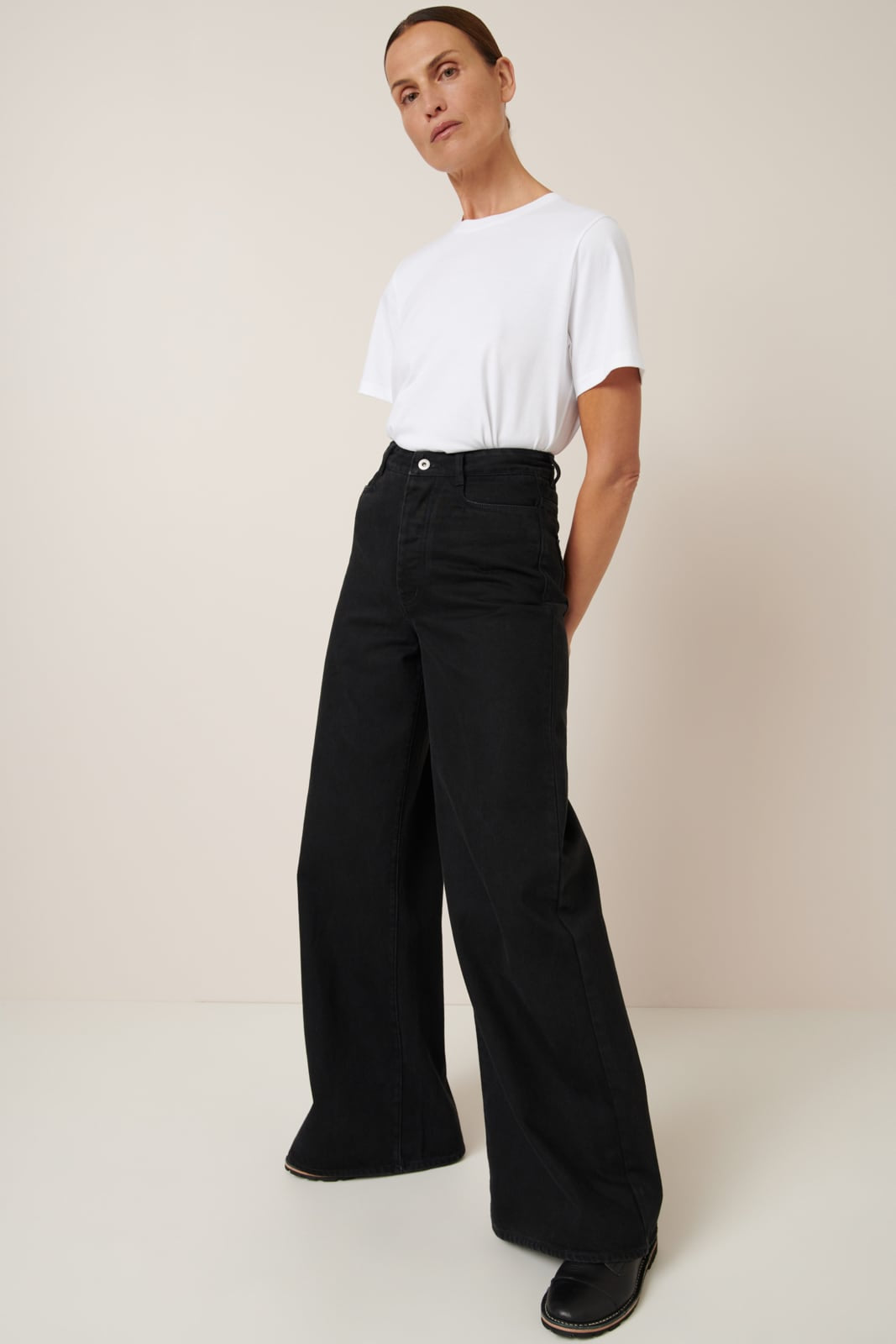 Kowtow - High Puddle Jeans - Black Denim