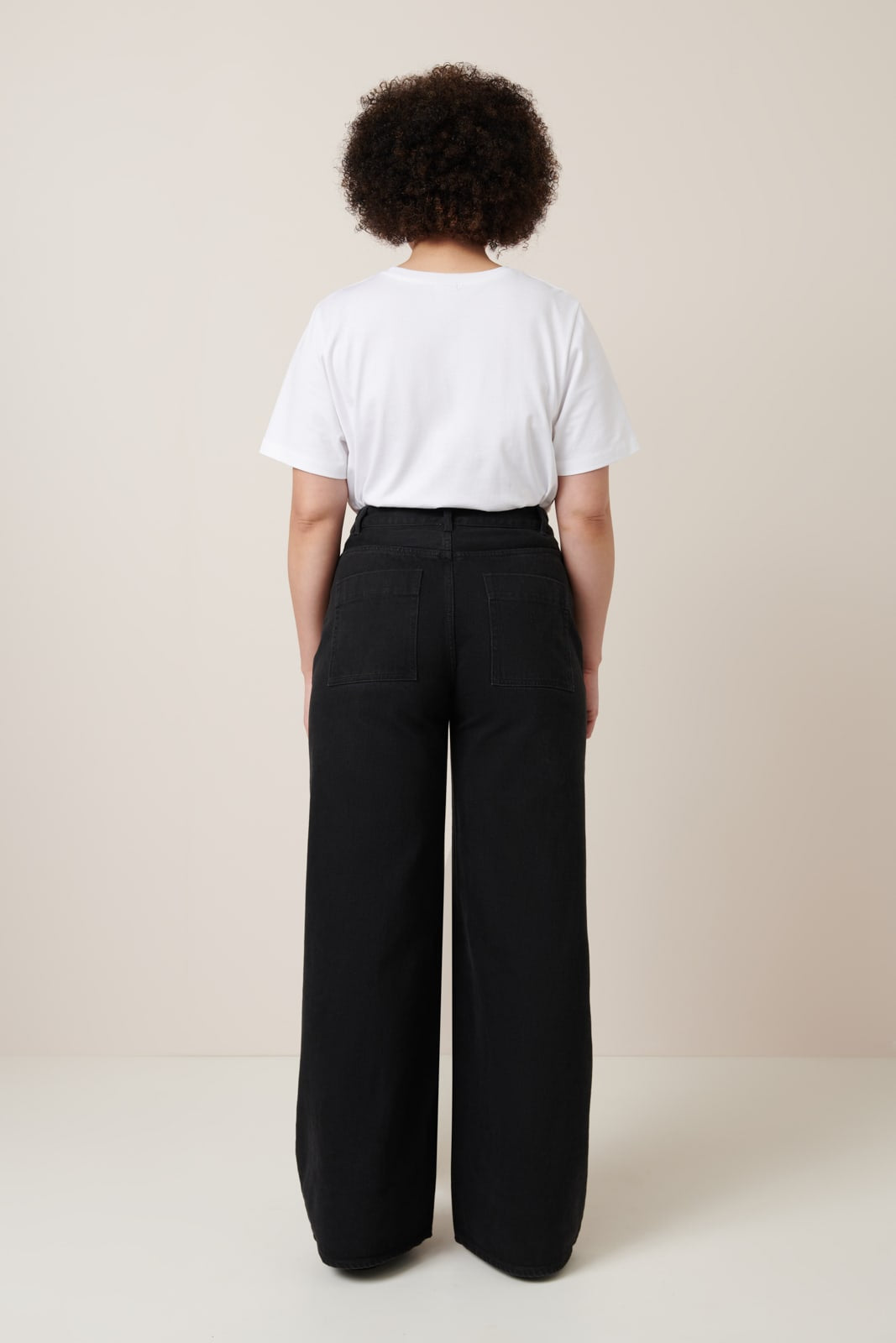 Kowtow - High Puddle Jeans - Black Denim