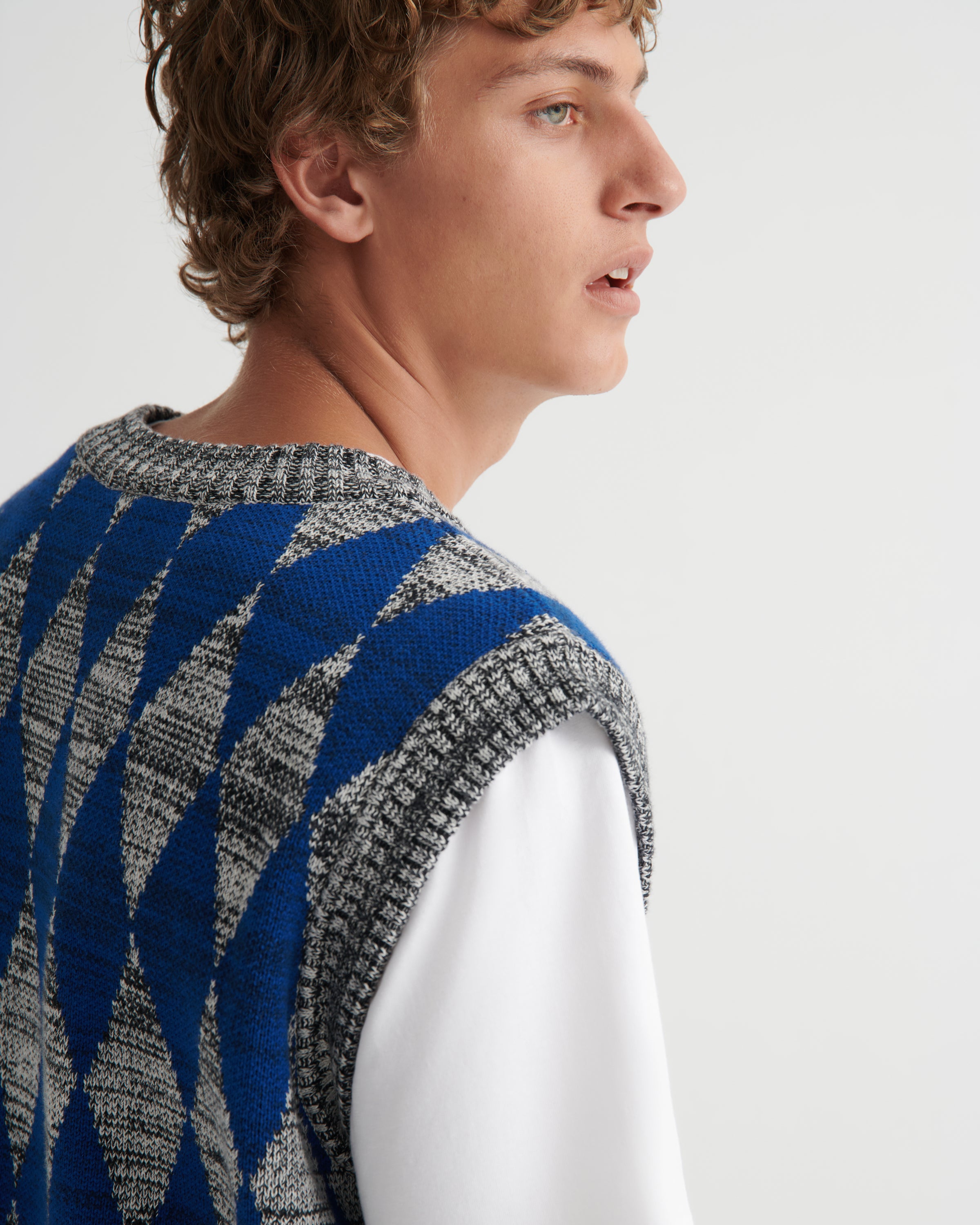 Kowtow - Jarman Vest - Diamond Jacquard