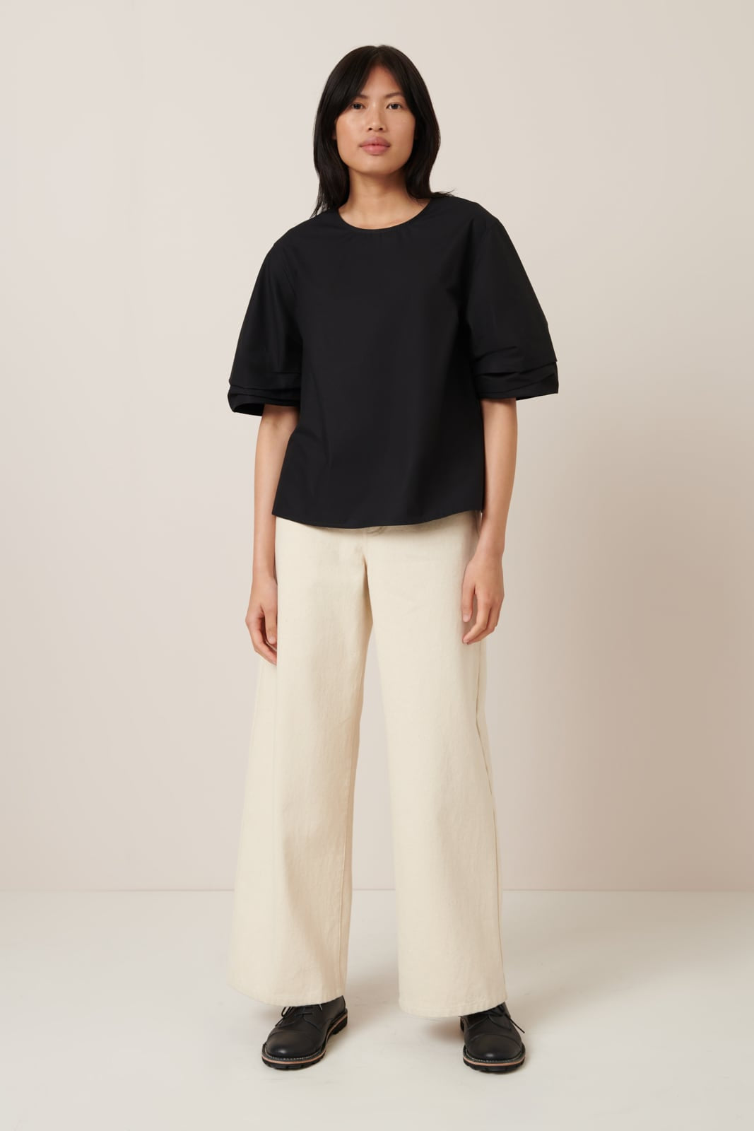 Kowtow - Mila top - Black