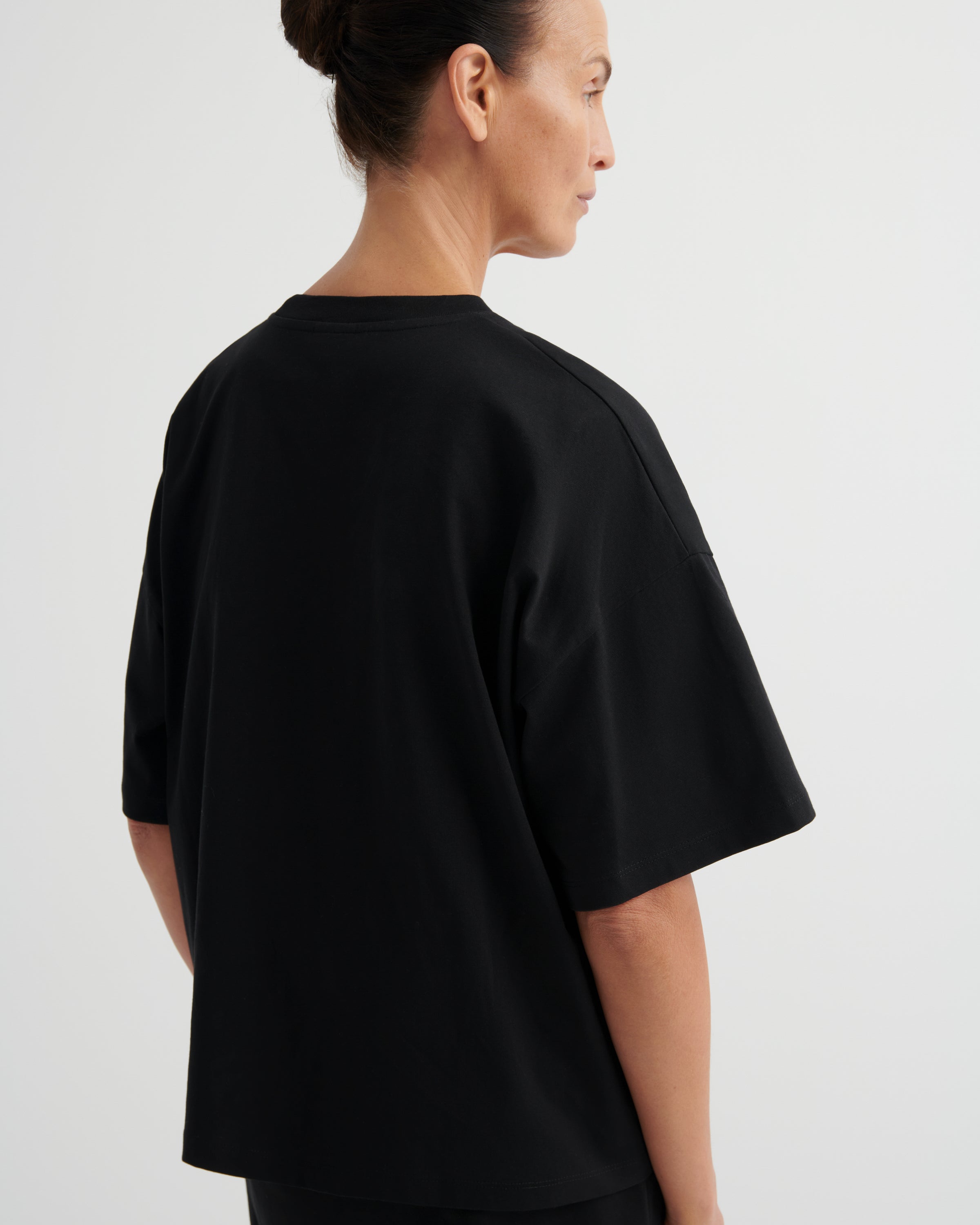 Kowtow - Motif Tee - Black