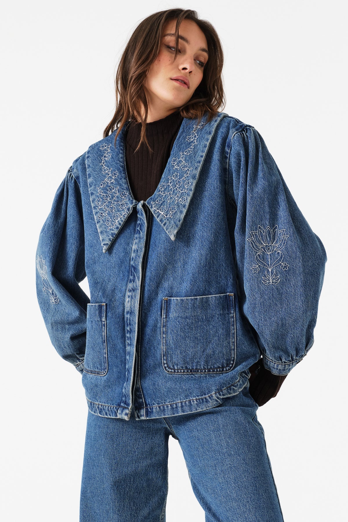 Seventy + Mochi - Neve Flower-Embroidered Denim Jacket - Phoenix
