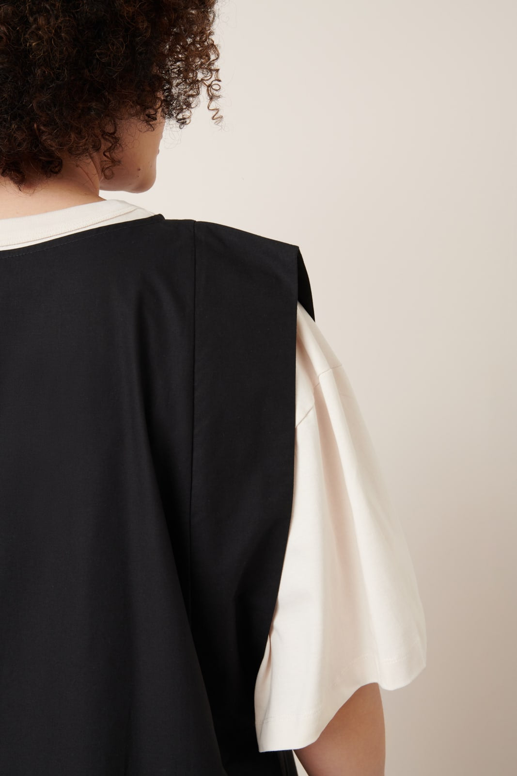 Kowtow - Raven Pinafore - Black