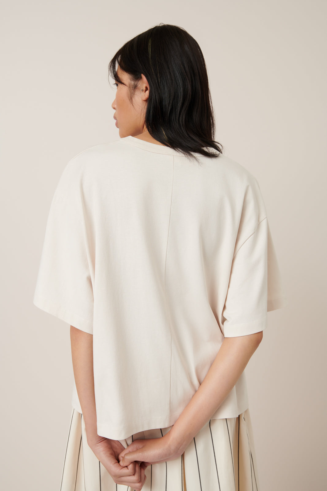 Kowtow - Shadow Tee - Whisper