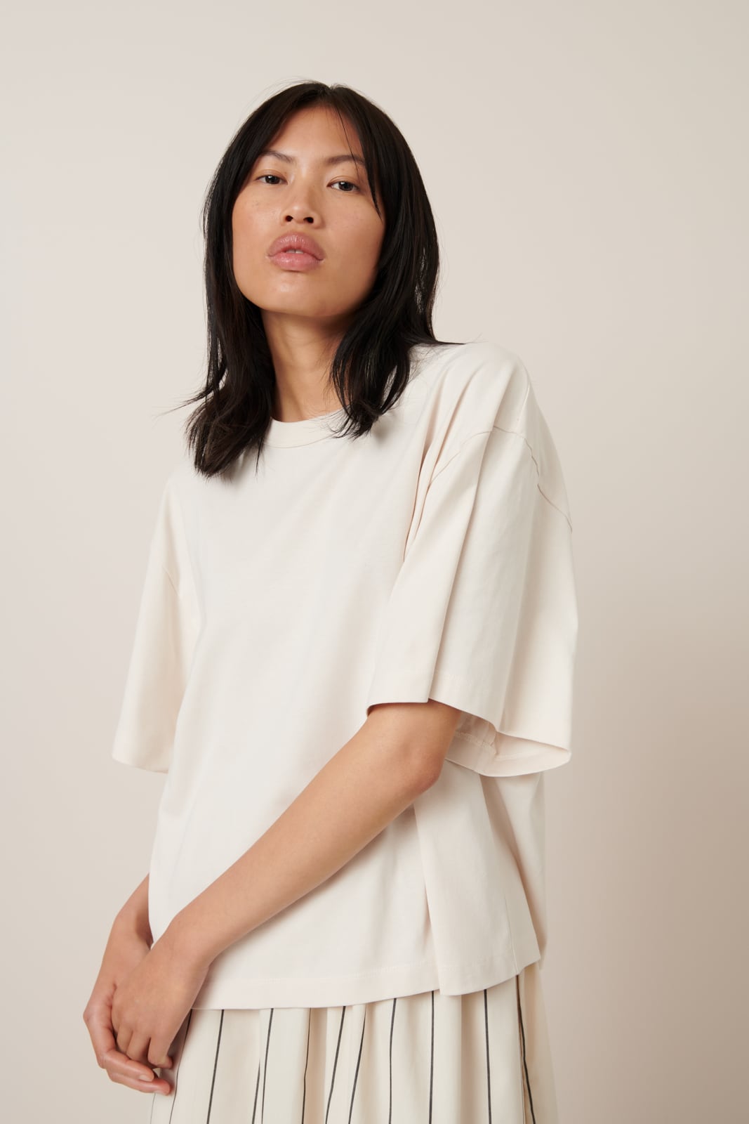 Kowtow - Shadow Tee - Whisper