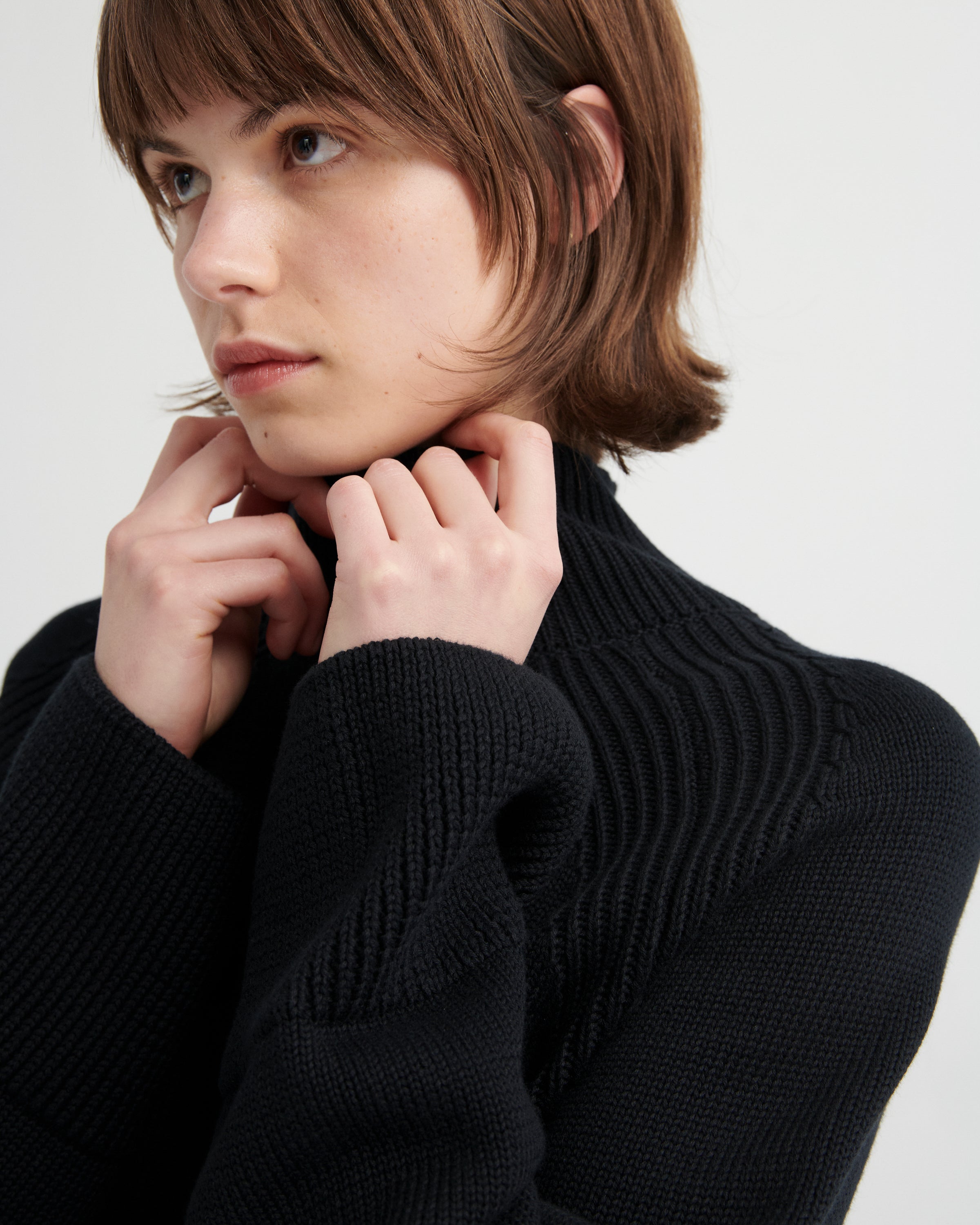Kowtow - Triangle Jumper - Black