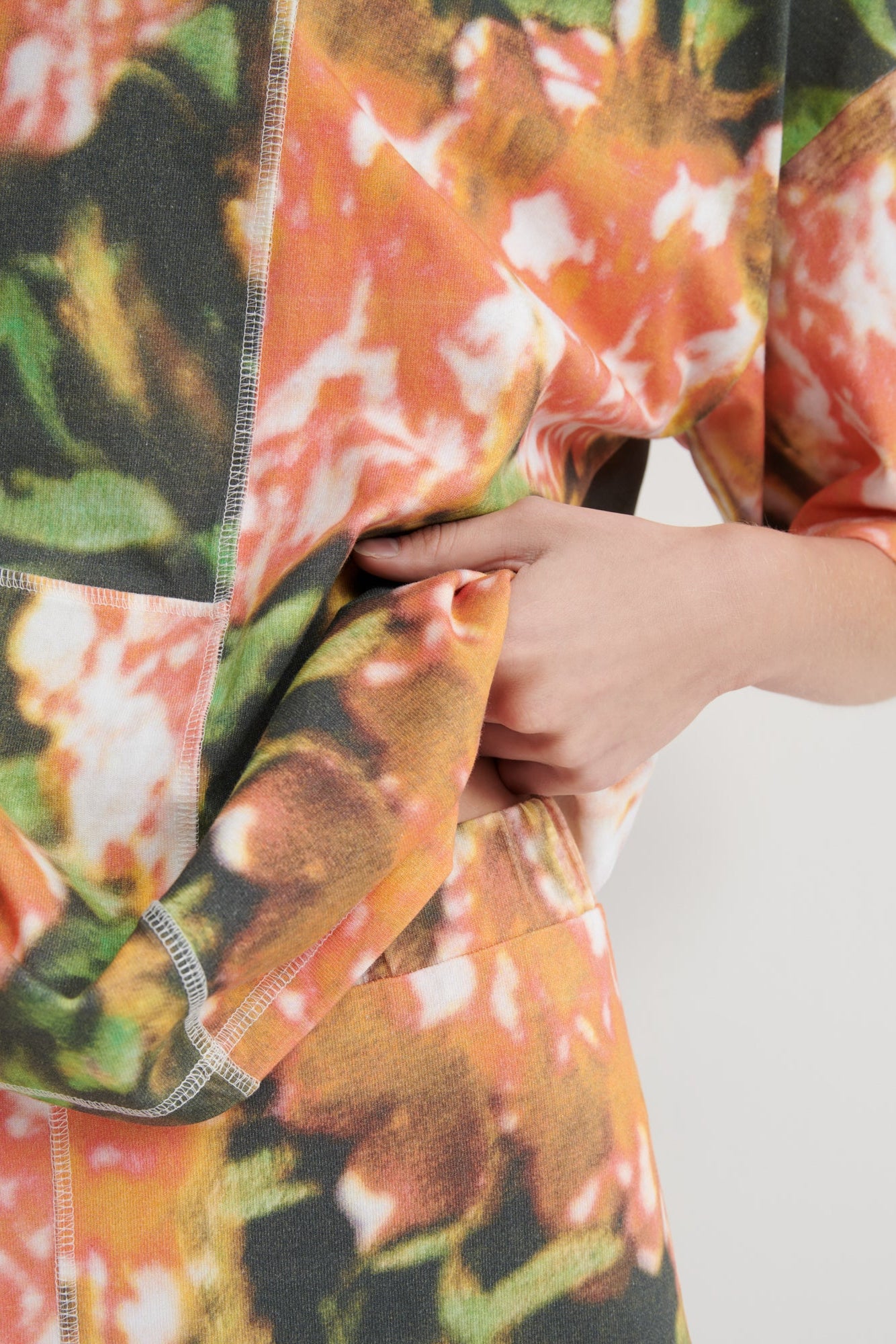 Kowtow - Montage Tee - Flower Book