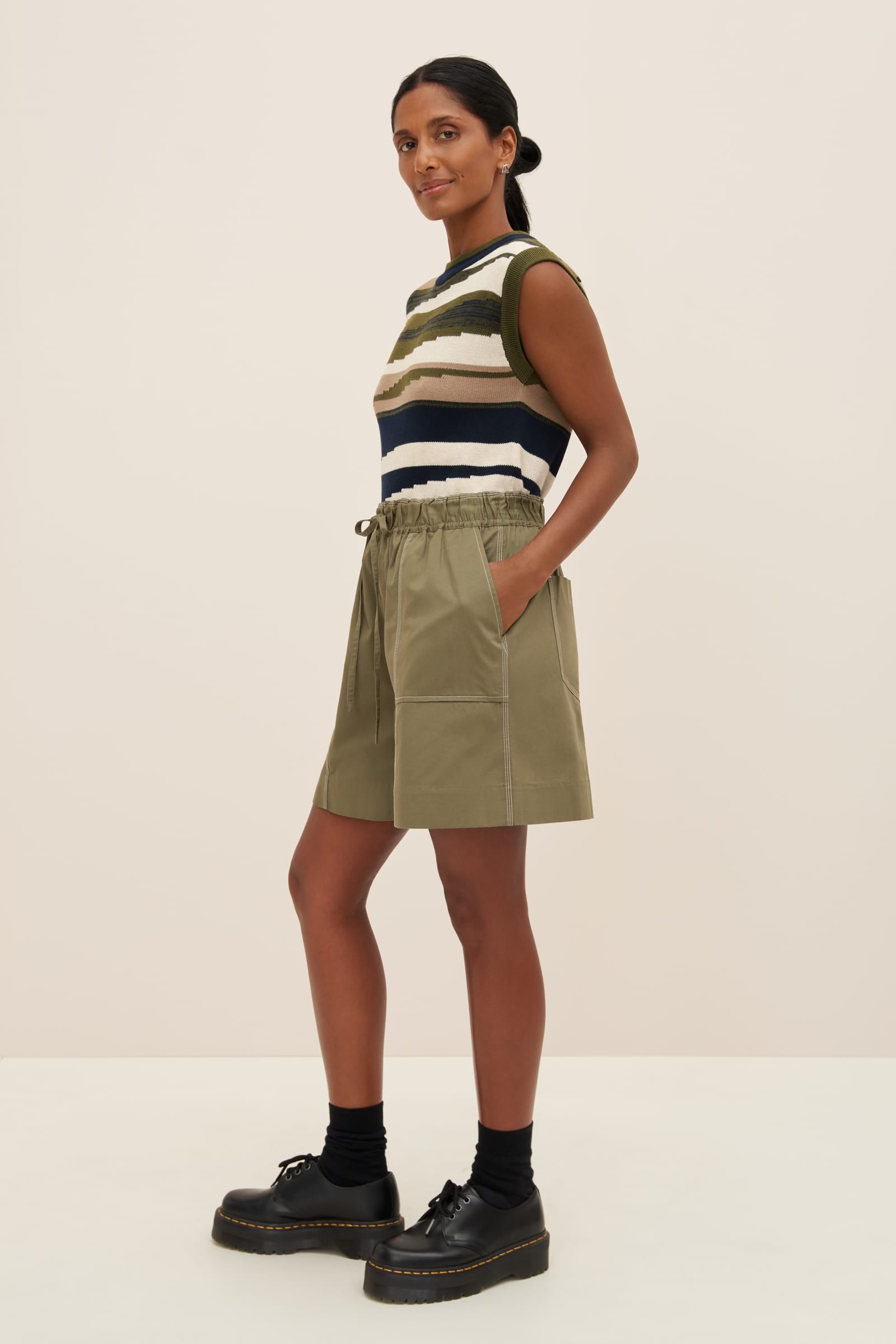 Kowtow - Goodall Shorts - Vetiver