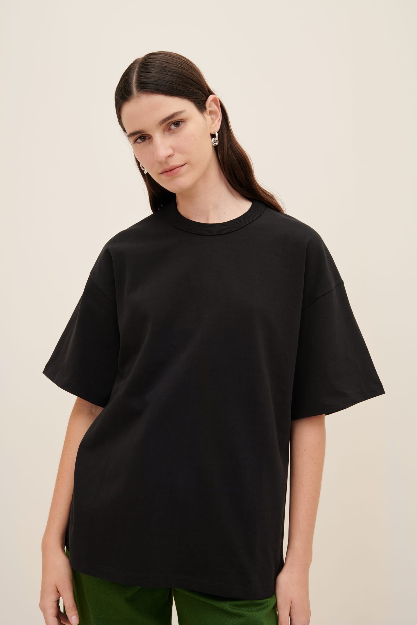 Kowtow - Symmetry Tee - Black