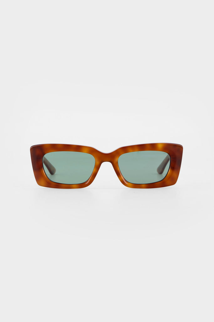 Isle of Eden - Goldie - Whiskey Tortoise