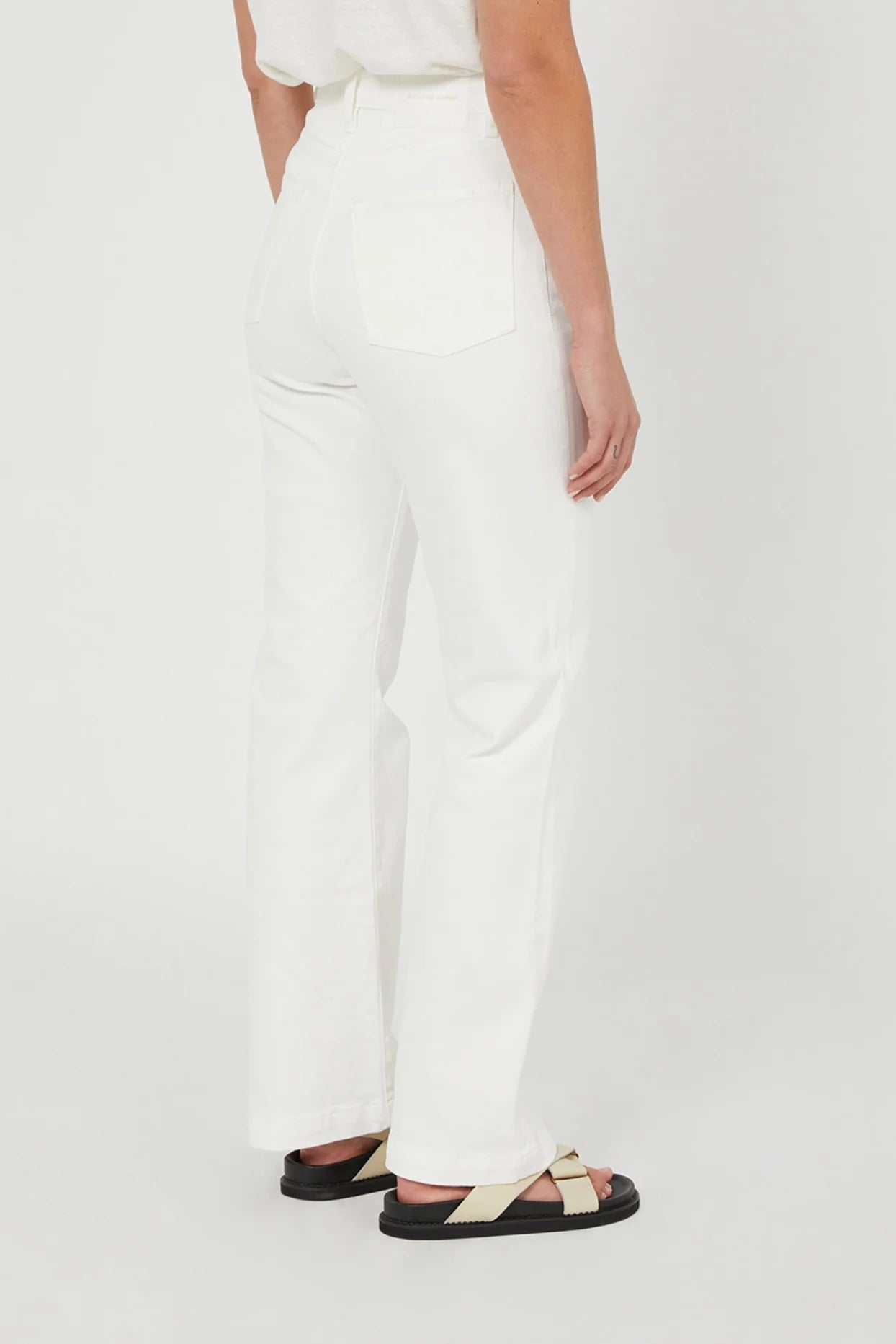 Outland Denim - Farrah - Slight