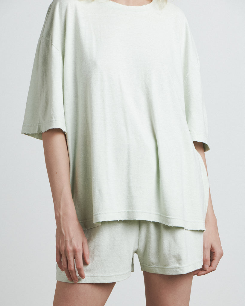BARE - The Distressed Everyday Tee - Mint
