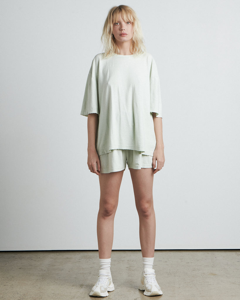 BARE - The Distressed Everyday Tee - Mint