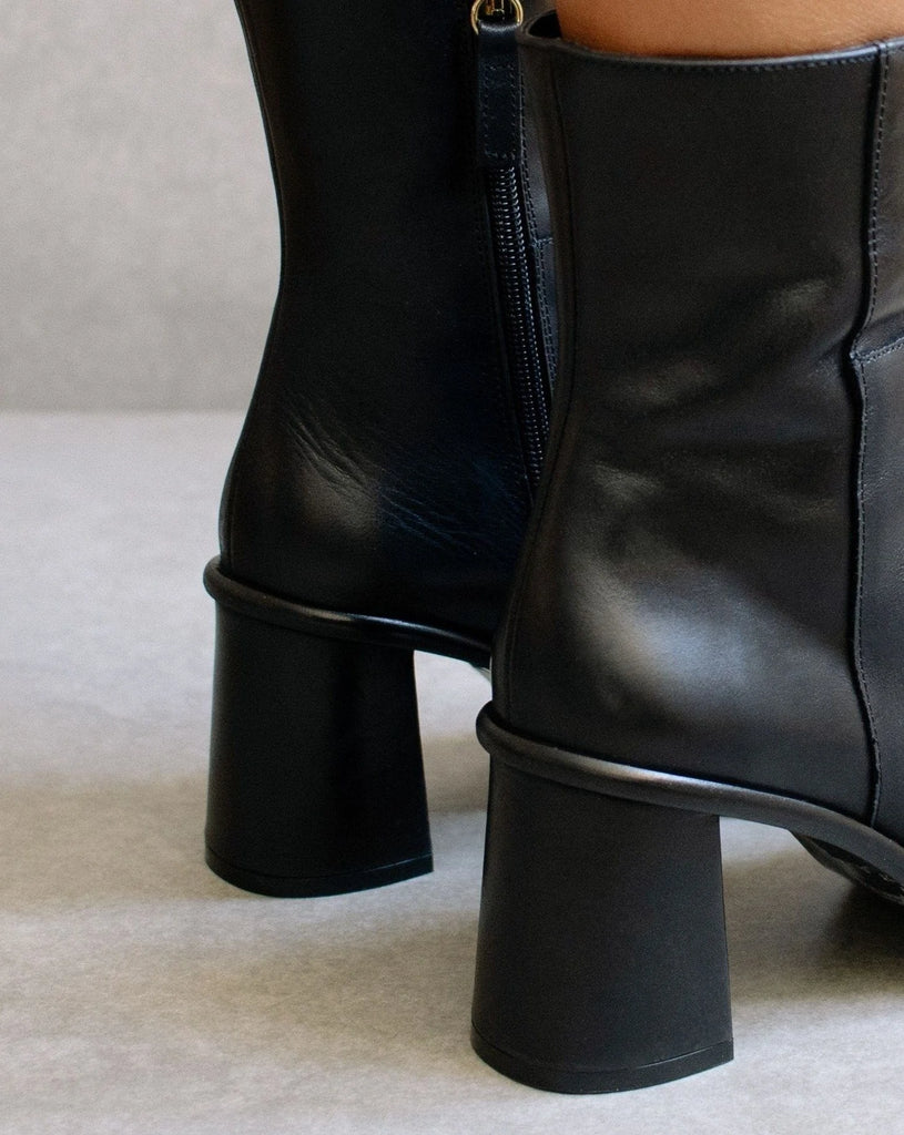 Alohas - West Boot - Total Black